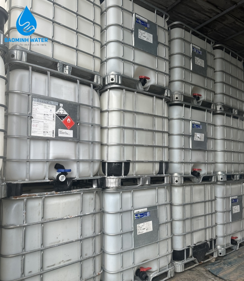 tank trắng xài 1 nước mới 95%